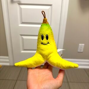 Mario Kart plush - banana